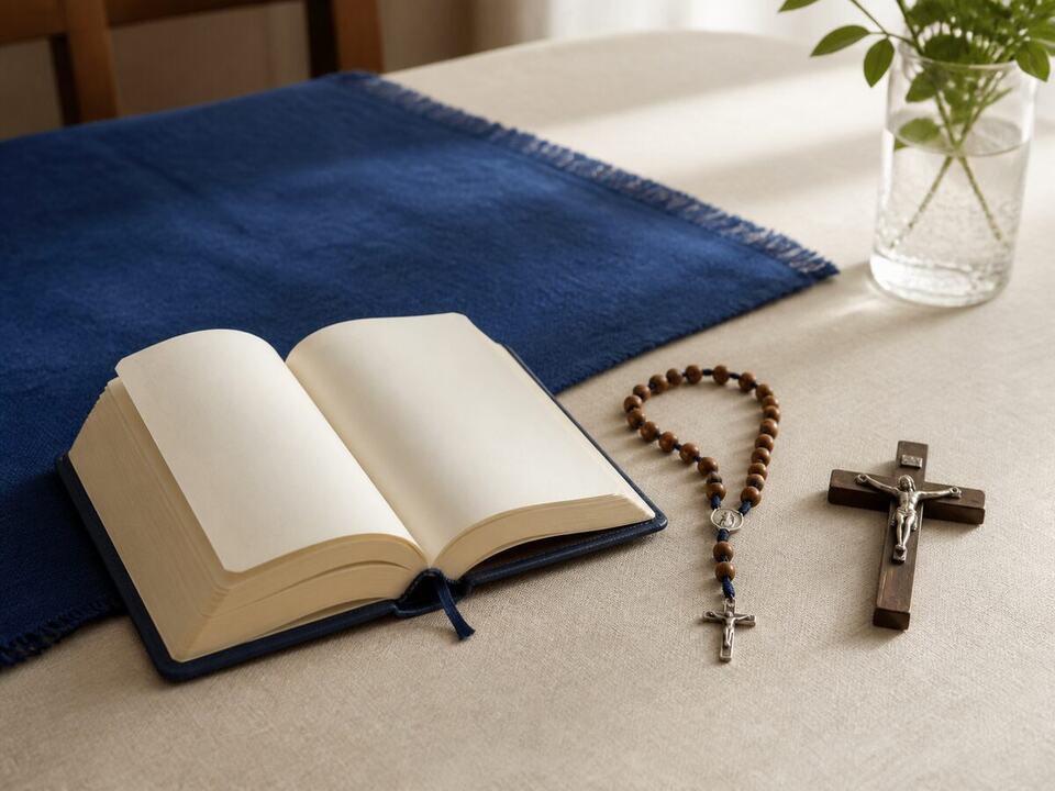 First Communion gift guide: a related devotional object