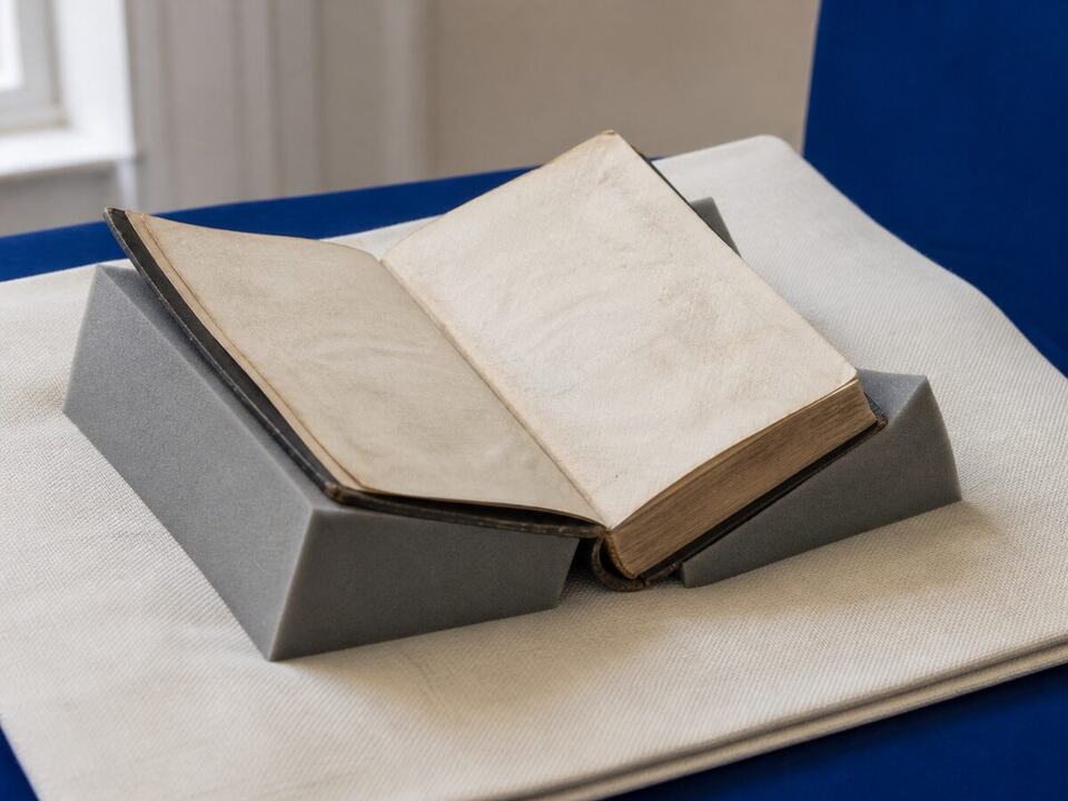 Care for an old missal or prayer book: a related devotional object